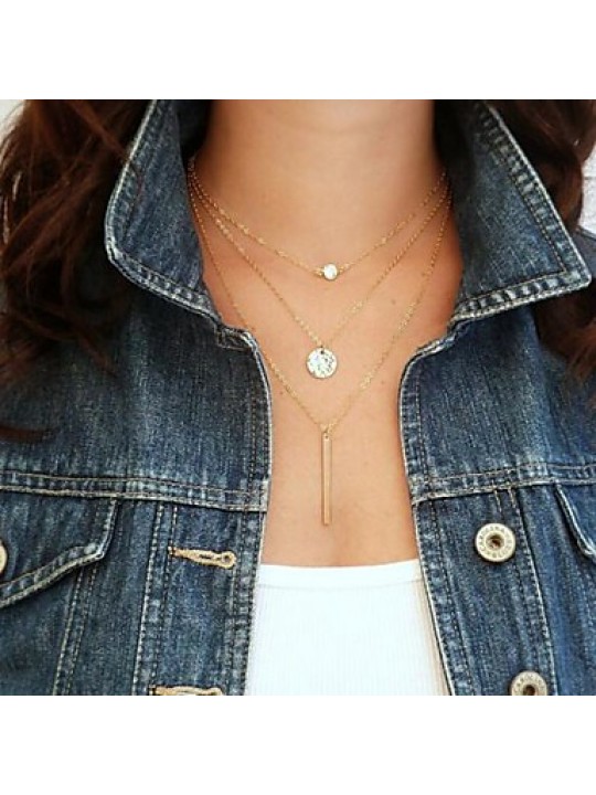 Fashion (Circle,I) Pearl Alloy Tiny Pendant Necklace(Golden) (1 Pc)