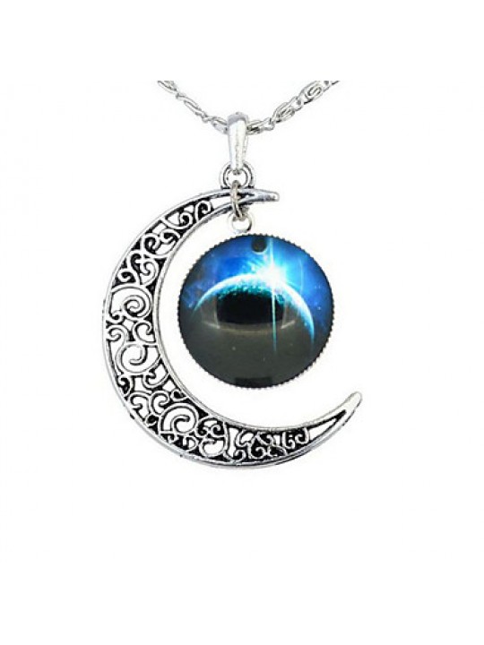 Necklace Pendant Necklaces Jewelry Halloween / Business / Gift / Party Moon Adjustable Alloy Gold 1pc Gift