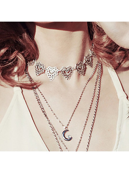 Women's Fashion Vintage Metal Hollow Heart Coin Pendant Necklace