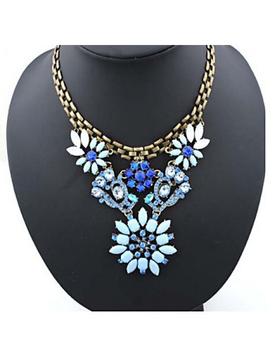 Europe and the diamond necklace exaggerated retro short flowers  