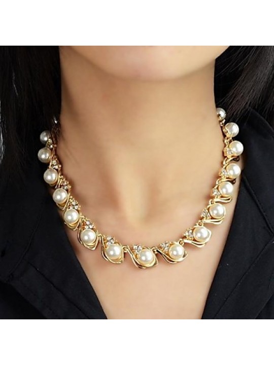Necklace Strands Necklaces Jewelry Wedding / Party / Daily / Casual Fashion Alloy Gold 1pc Gift
